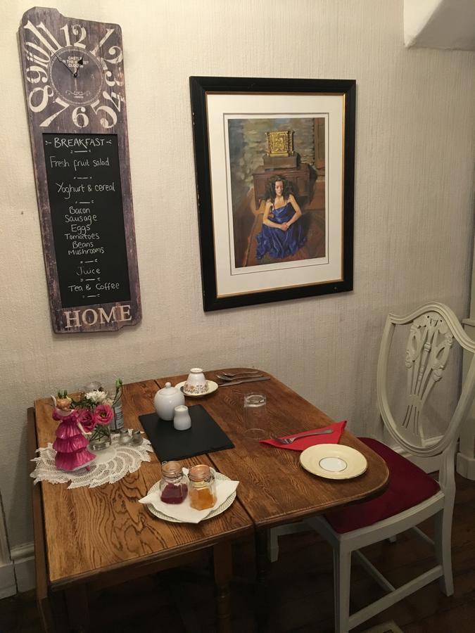 One Castle Street Bed And Breakfast Bakewell Extérieur photo